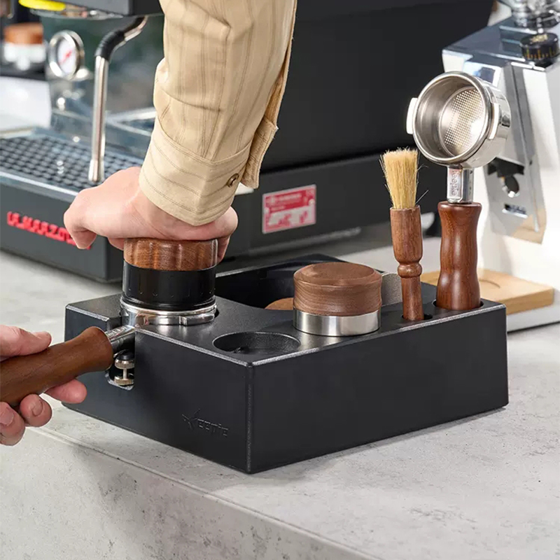 Coffee Tamper Station Mat Stan - Portafilter 58Mm recension och pris